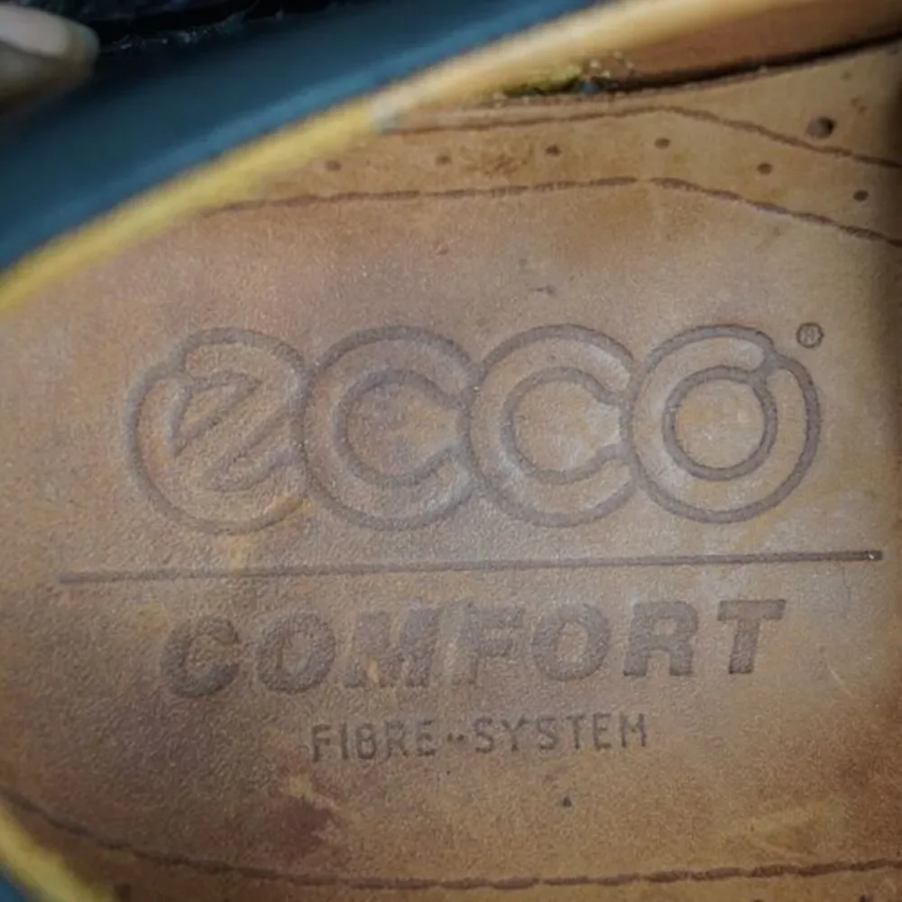 Ecco Shoes Mens Size 41 H / 7 - 7.5 Black Leather Comfort Lace Up Casual Oxford